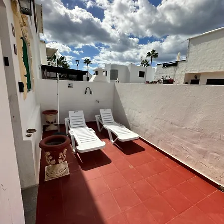 Walstad Beachside Apartment Puerto del Carmen (Lanzarote)